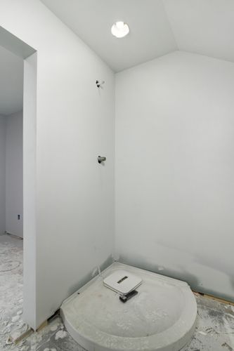 General Contractor for Denson Construction Services in Detroit, MI