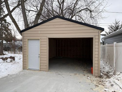 Carpentry for SC Specialties in Centerville, SD