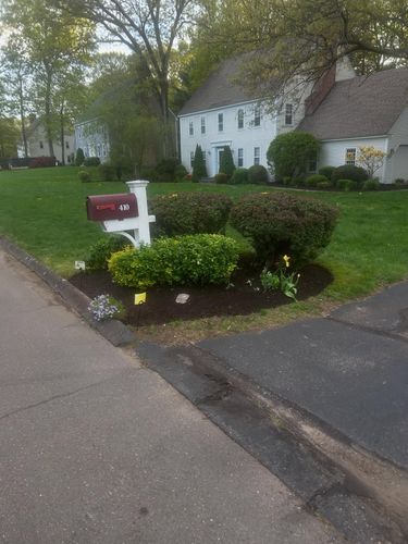 Mulch and Rock Installation for B&L Management LLC in East Windsor, CT