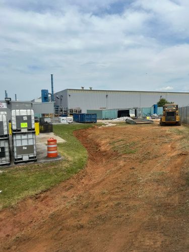 Trenching for DIRT PLUS LLC in Bowling Green, KY