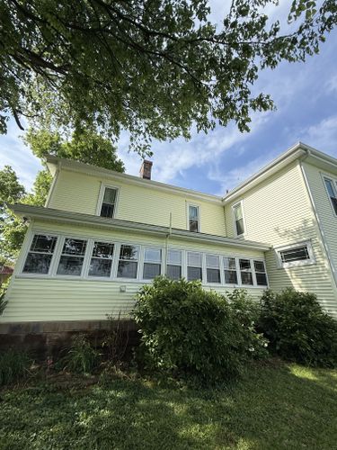  for Bluegrass Brothers Exterior Services LLC in Elizabethtown, KY
