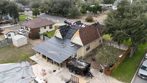 Fencing for Lala Home Solutions in San Juan, TX