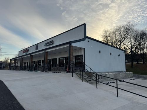  for Phillips Construction and Excavating in Seymour, TN