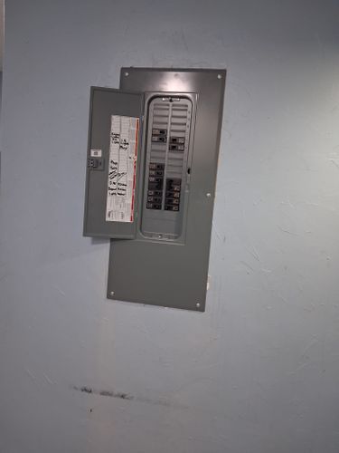  for Flash Gordon Electric LLC in Hope Mills, NC