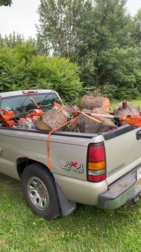 All Photos for Gray's Tree Service Inc in Maurertown, VA