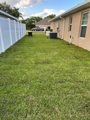 All Photos for Estrada All Pro Lawn Service in Auburndale, Florida