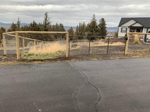 Wooden Fences for All ‘Round Boys in Prineville, OR