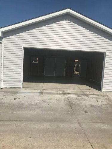 Driveways for Luna Dynasty Concrete in Chicago, IL