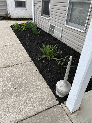 All Photos for Young’s lawns & landscapes in Thurmont, MD