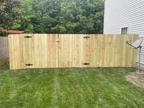 Wood Fencing for Sea Level Fence in Virginia Beach, VA