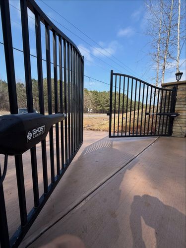 Fence Installs for E&T Outdoor Pros in LaGrange, GA