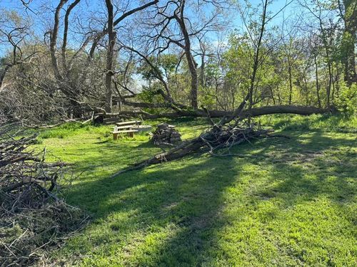 Mowing for Allen Lawn Care in Taylor, Texas