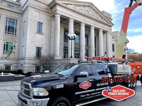 Store front exterior cleaning for Oakland Power Washing in Clarksville, TN