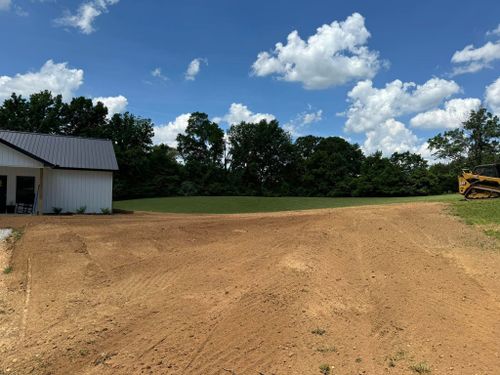 Excavation & Grading for DIRT PLUS LLC in Bowling Green, KY