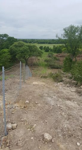 Fences for Rudy's Custom Fence Building in Luling, TX