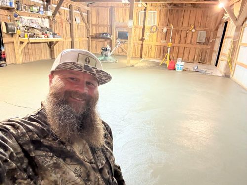 Driveways & Sidewalks for Whitfield Concrete Construction in Solsberry, IN