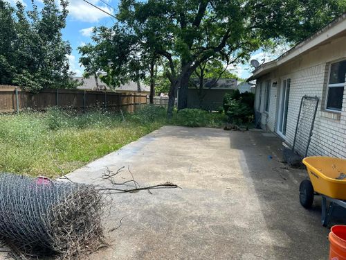 Mowing for Allen Lawn Care in Taylor, Texas