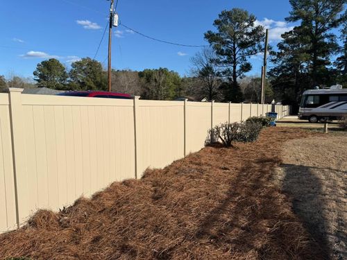 Specialty/Custom Fences for 4 In The Fire Fencing LLC in Darlington, SC