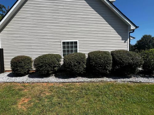 All Photos for Reg's Lawn Care Services in LaGrange, GA