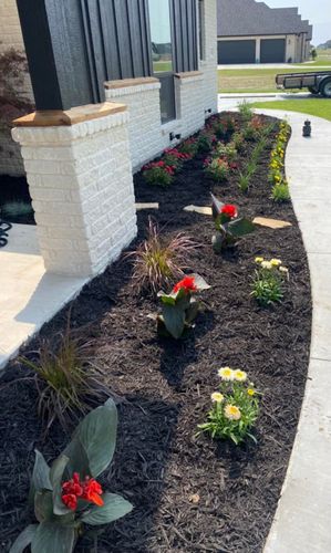 Mulch Installation for L & L Yard Services in Weatherford,  TX