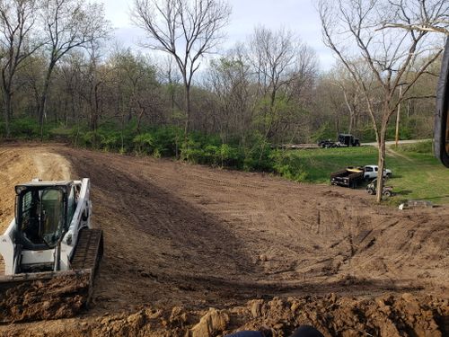 Land Clearing & Demolition for BDS Trucking & Excavating in Litchfield, IL
