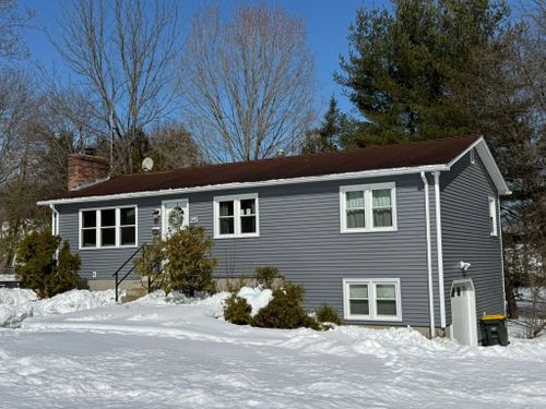 Gutter Cleaning for Sullivan Home Improvement LLC in North Providence, RI