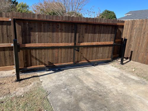 Fence Installation for JSL Woodworks and Contracting in Midlothian, TX