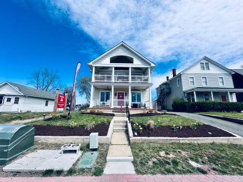 Mulch Installation for Nate's Property Maintenance LLC  in Lusby, MD