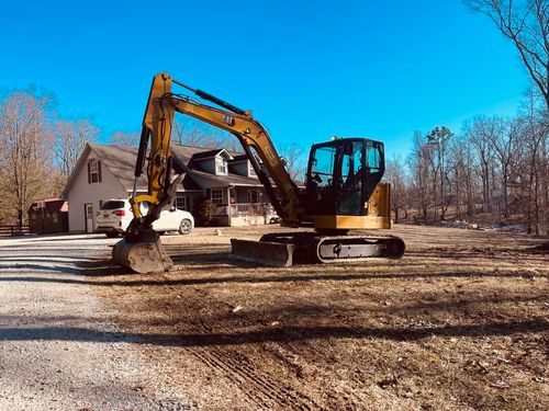  for Mountain Land Services LLC. in Oneida, TN