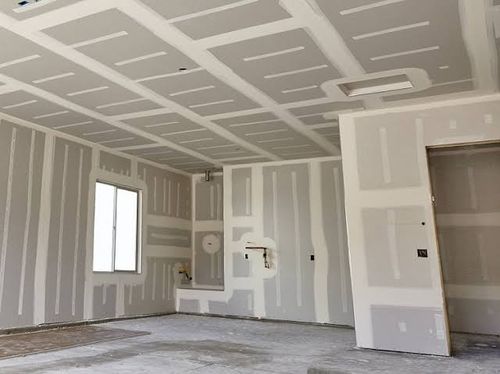  for Paramount Construction in Lexington, KY