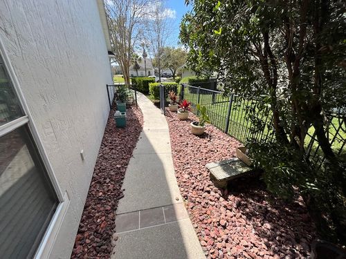 Mulch Installation for K & A Landscaping, Inc. in Jacksonville, FL