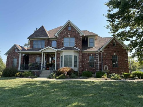 Roofing Replacement for Frontline Roofing & Home Services in Shelbyville, KY