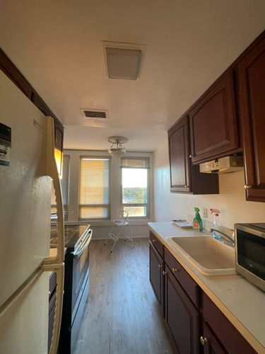 Kitchen and Cabinet Refinishing for McCoy's Painting  in Garden City, MI