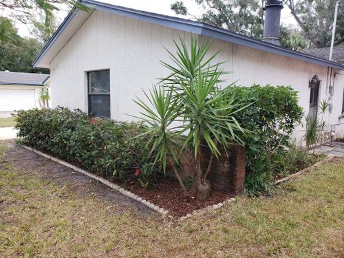 Mulch Installation for Curb Appeal Lawn Care LLC. in Gulfport, FL