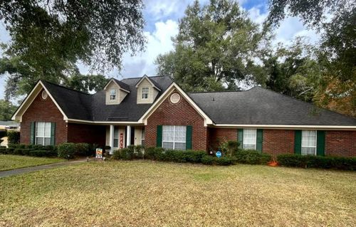 Fall and Spring Clean Up for All-Star Lawn Care & Soft Washing in Mobile, AL