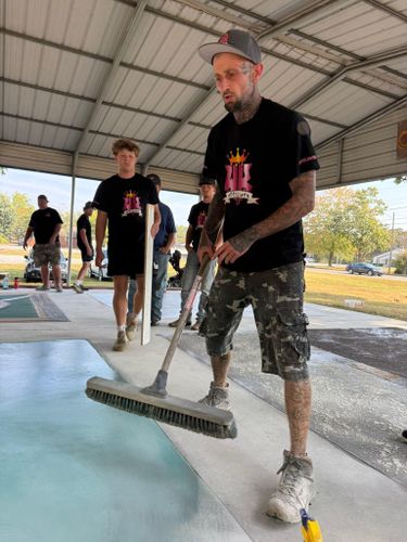 Driveways & Sidewalks for Whitfield Concrete Construction in Solsberry, IN