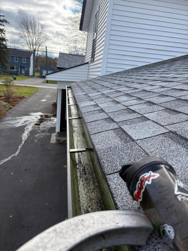 Gutter Cleaning for Apex Windows in Brockport, NY
