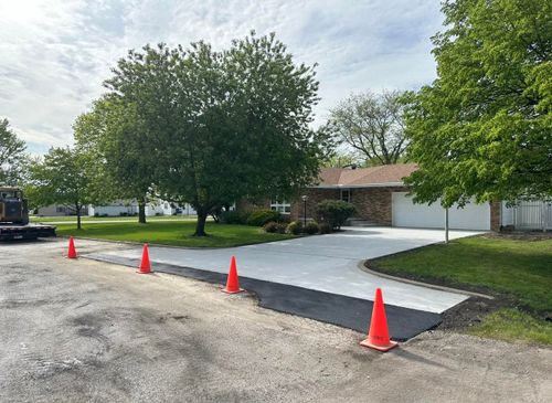  for Donahue Concrete in Streator, IL