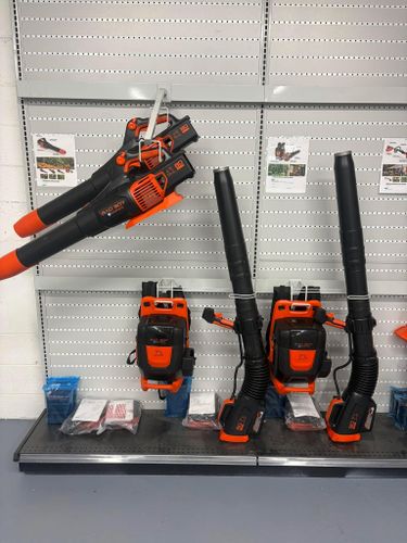 Emergency Tree Services for Chipper's Tree Service  in Fort Payne, AL