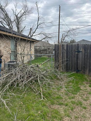 Mowing for Allen Lawn Care in Taylor, Texas