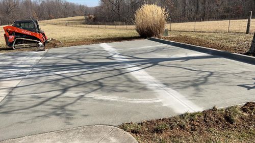 Concrete Slab Construction for MidWest Concrete in Benton, MO