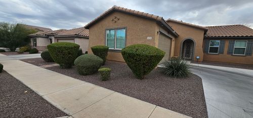 Shrub Trimming for Sharp Image LLC Landscaping & Hardscape in Phoenix, AZ