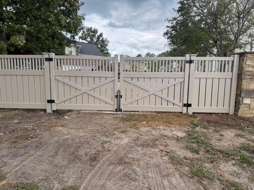 Vinyl for 4 In The Fire Fencing LLC in Darlington, SC