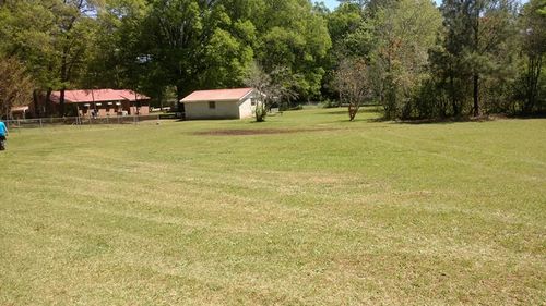 Lawn Care for Jimmy's Tractor & Landscaping Service LLC in Abbeville, South Carolina