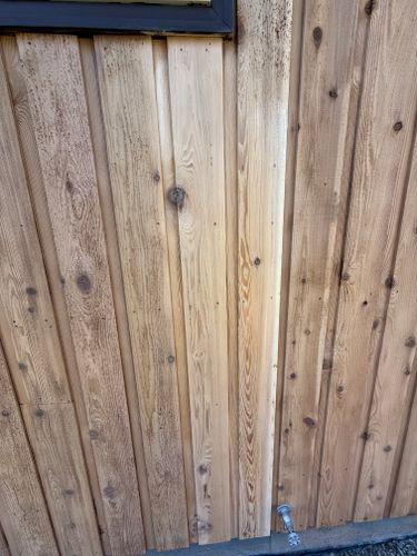 Sanding for Wild West Log home specialists in Corvallis, MT