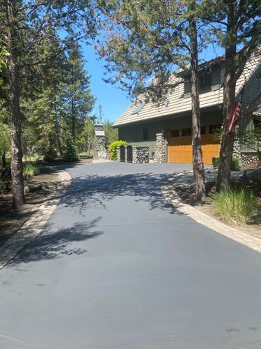 Driveway Sealcoating for Pacific Sealcoating in Bend, OR