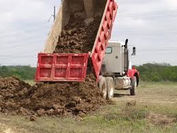 Dirt & Gravel Delivery for Conway Land Management LLC in Chatom, AL