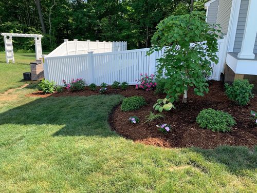 Mulch and Rock Installation for B&L Management LLC in East Windsor, CT