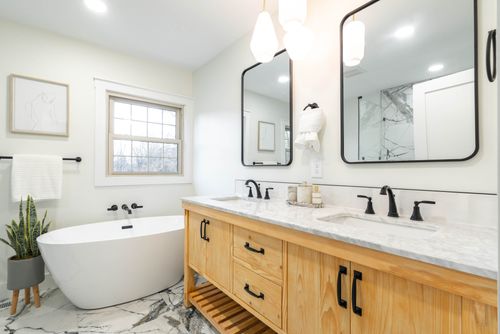 Bathrooms for Hartman Homes and Interiors in Lexington, NC