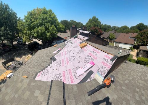 Roofing Replacement for Royalty Contracting Roofing in Saginaw, TX